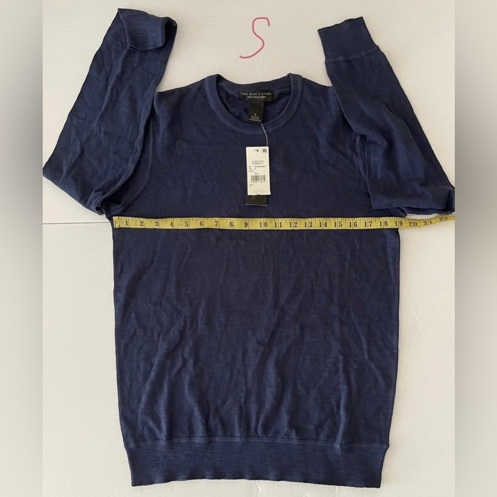 NWT men's sweater/pullover The men's store Bloomingdales (S) MSRP $88